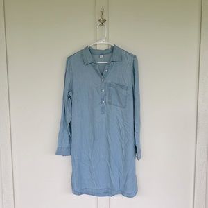 Old Navy colored button down chambray dress